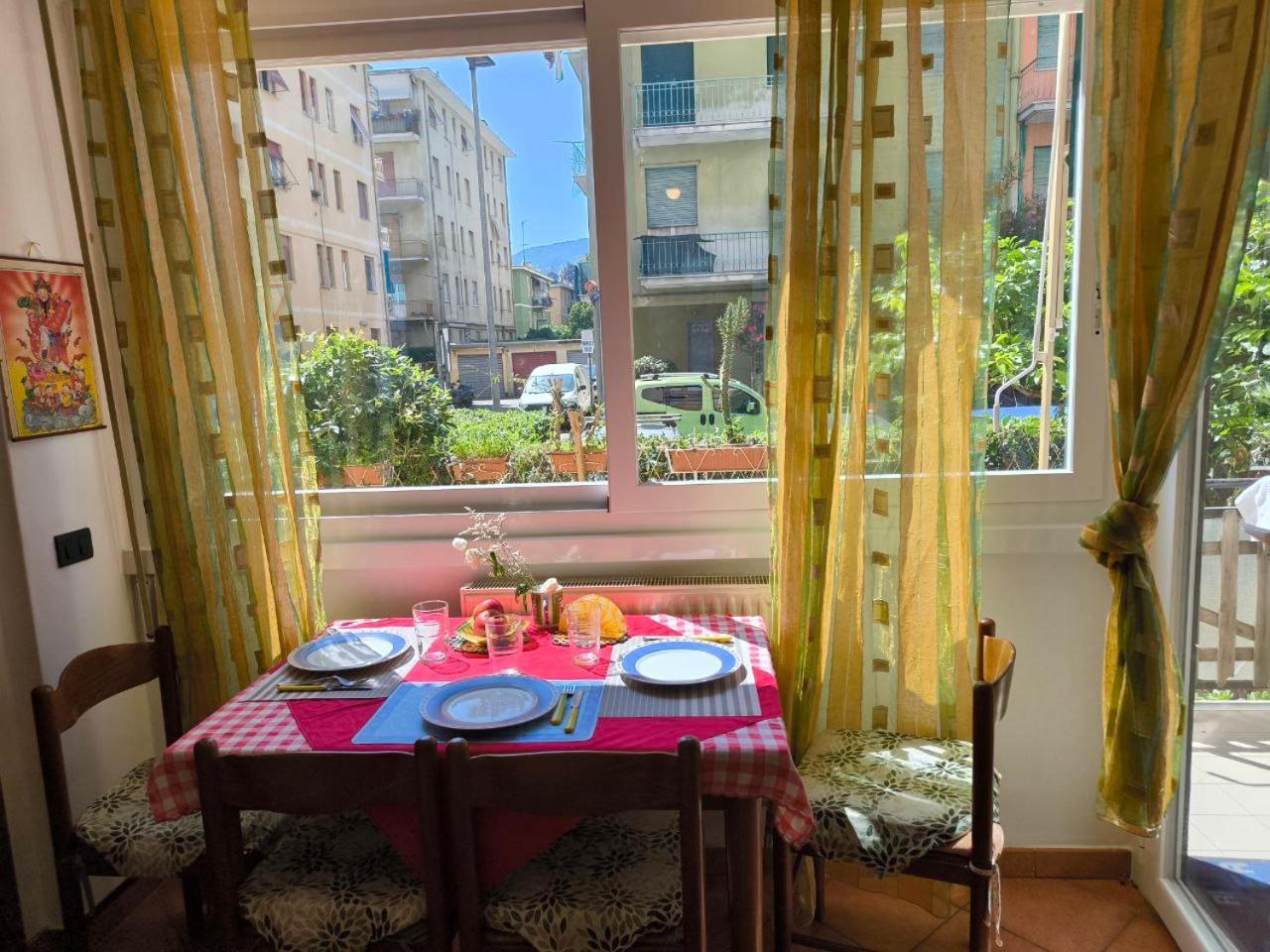 Casa Marechiaro Con Parcheggio Incluso E Giardino Apartment Рапало Екстериор снимка