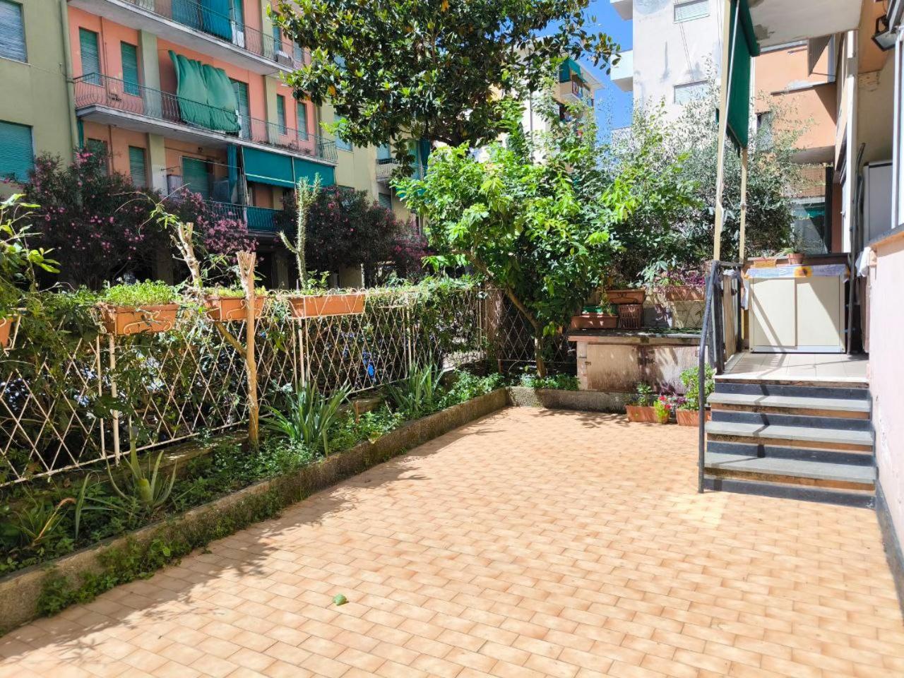 Casa Marechiaro Con Parcheggio Incluso E Giardino Apartment Рапало Екстериор снимка